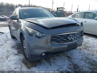 INFINITI FX35 2011