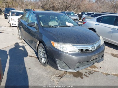 TOYOTA CAMRY 2014