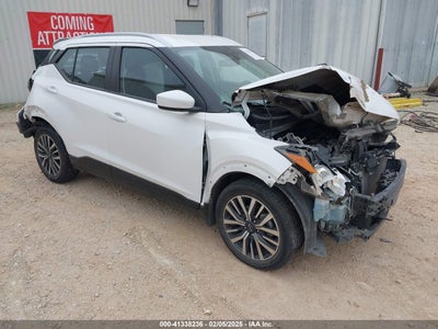NISSAN KICKS 2022