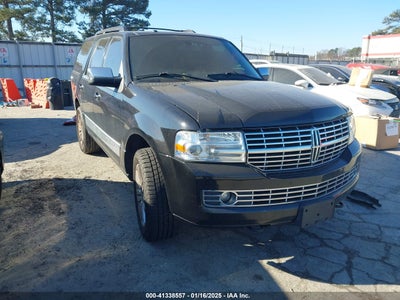 LINCOLN NAVIGATOR 2013