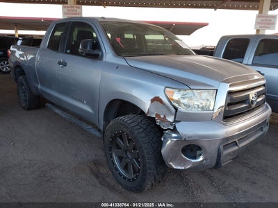 TOYOTA TUNDRA 2011