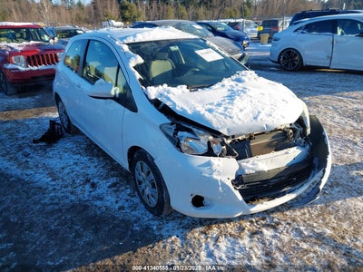 TOYOTA YARIS 2012