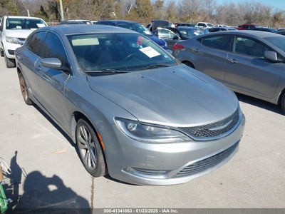 CHRYSLER 200 2015