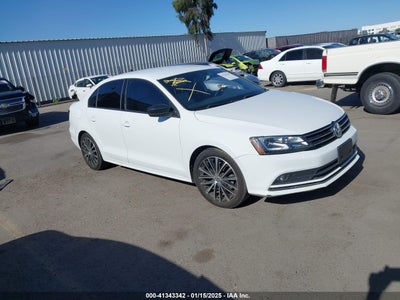 VOLKSWAGEN JETTA 2016