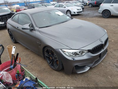 BMW M4 2016