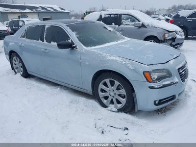CHRYSLER 300 2013