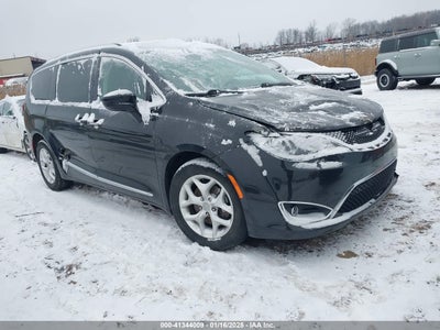 CHRYSLER PACIFICA 2020