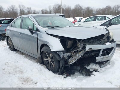 SUBARU LEGACY 2015