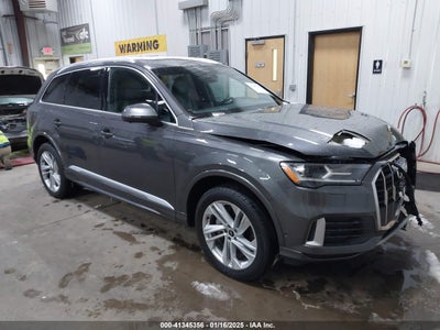 AUDI Q7 2021