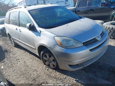 TOYOTA SIENNA 2004