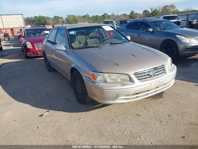 TOYOTA CAMRY 2001