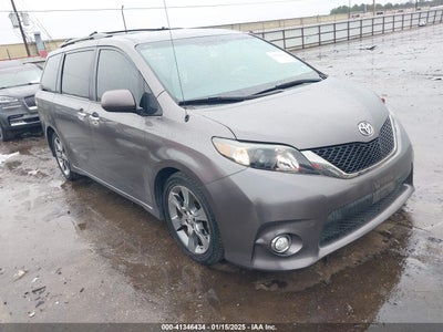 TOYOTA SIENNA 2014