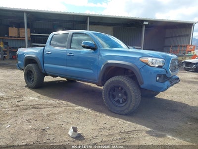 TOYOTA TACOMA 2019