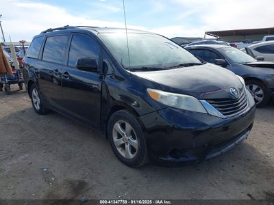 TOYOTA SIENNA 2013