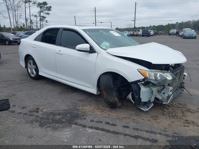 TOYOTA CAMRY 2014