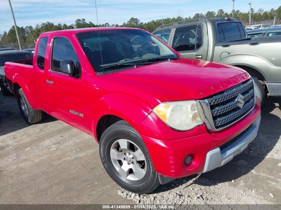 SUZUKI EQUATOR 2011