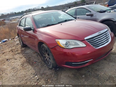 CHRYSLER 200 2013