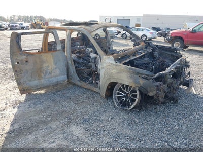 TOYOTA TUNDRA 2023
