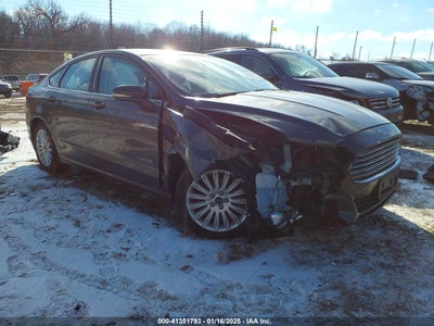 FORD FUSION HYBRID 2016