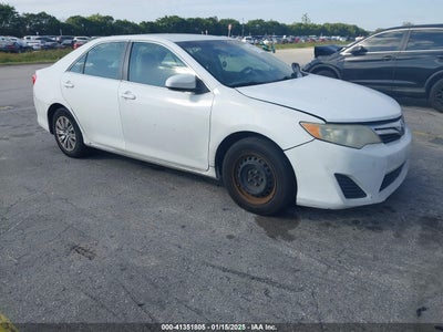 TOYOTA CAMRY 2012
