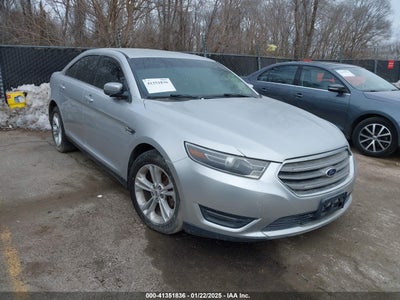 FORD TAURUS 2015