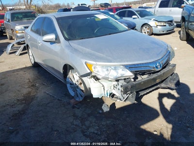 TOYOTA CAMRY HYBRID 2013