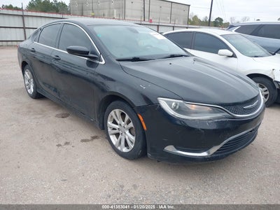 CHRYSLER 200 2015