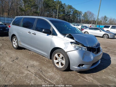 TOYOTA SIENNA 2014
