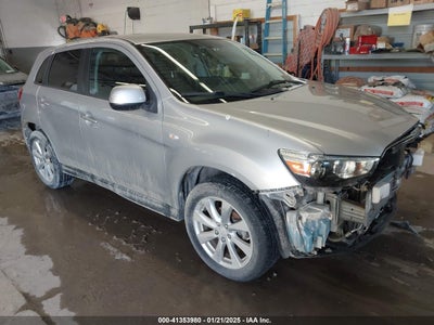 MITSUBISHI OUTLANDER SPORT 2015