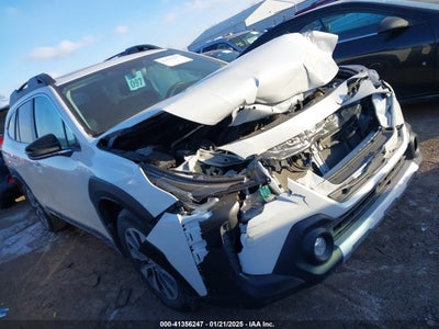 SUBARU OUTBACK 2024