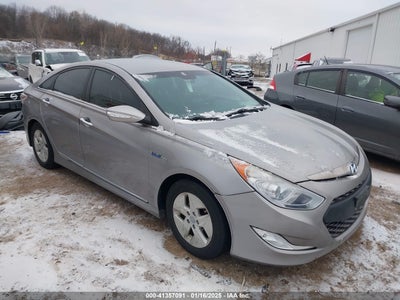 HYUNDAI SONATA HYBRID 2011