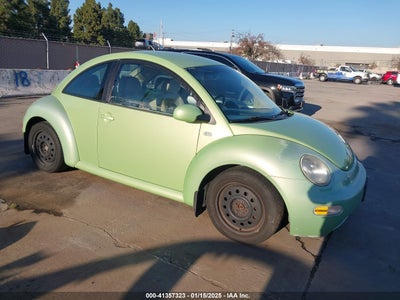 VOLKSWAGEN NEW BEETLE 2003