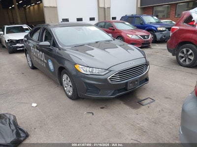 FORD FUSION 2019