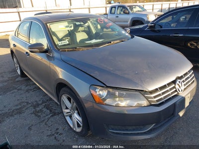 VOLKSWAGEN PASSAT 2014