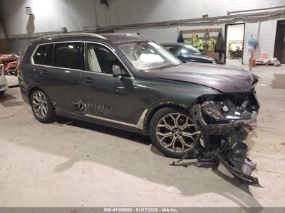 BMW X7 2021