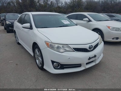 TOYOTA CAMRY 2014