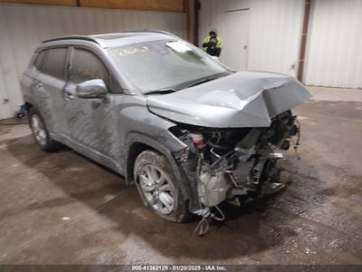 TOYOTA COROLLA CROSS 2024