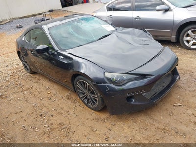 SCION FR-S 2013