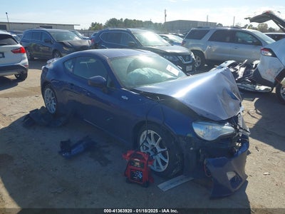 SCION FR-S 2014