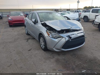 TOYOTA YARIS 2020