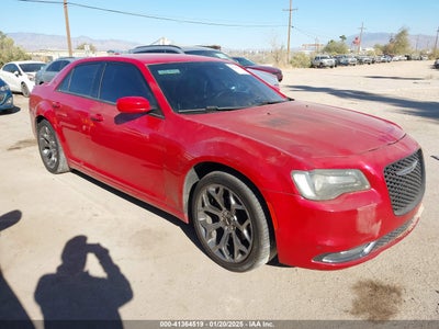 CHRYSLER 300 2015