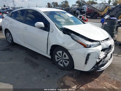 TOYOTA PRIUS 2019