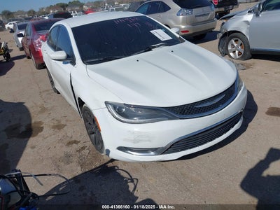 CHRYSLER 200 2015