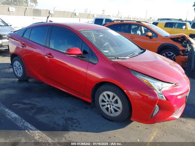 TOYOTA PRIUS 2017