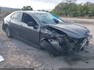 TOYOTA CAMRY 2018