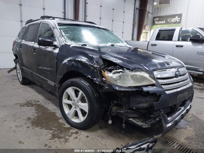 SUBARU OUTBACK 2013