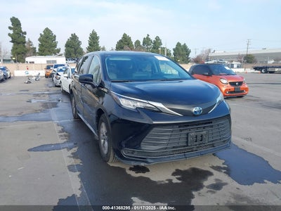 TOYOTA SIENNA 2022
