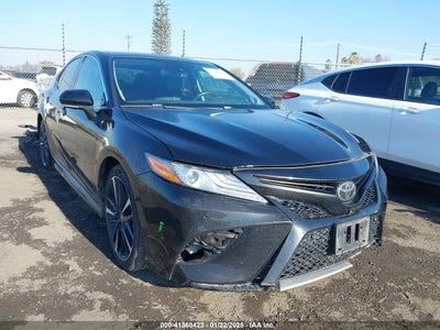 TOYOTA CAMRY 2019