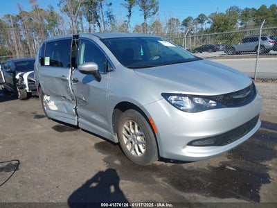 CHRYSLER VOYAGER 2022