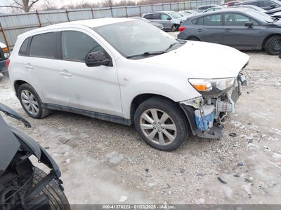 MITSUBISHI OUTLANDER SPORT 2014